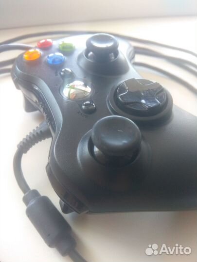 Оригинальный проводной геймпад Microsoft Xbox360