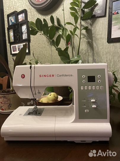 Швейная машина Singer