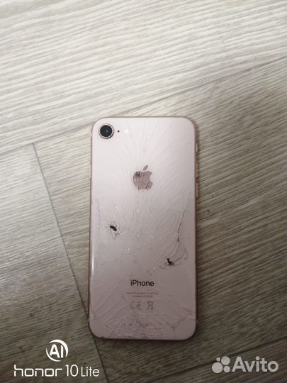 iPhone 8, 64 ГБ