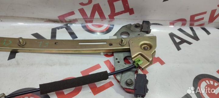 Стеклоподъемный механизм передний левый Toyota