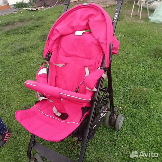 Прогулочная коляска трость