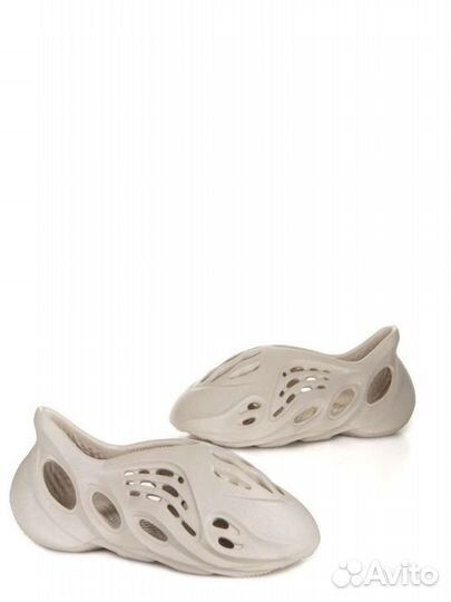 Yeezy женские