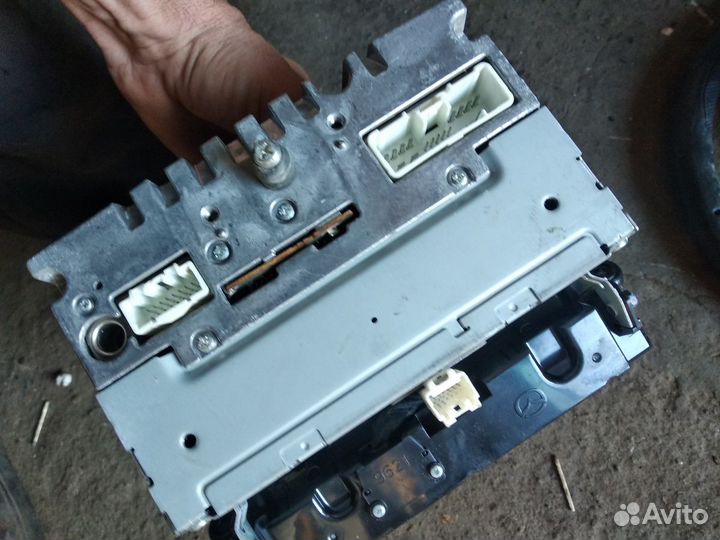 Штатная магнитола Мазда 3 бк 08г