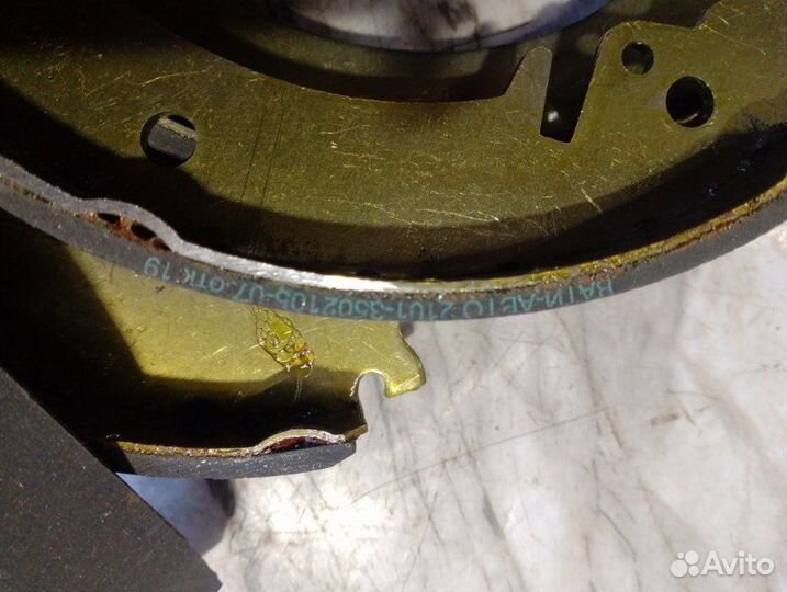 Тормозные колодки заднее LADA 2104