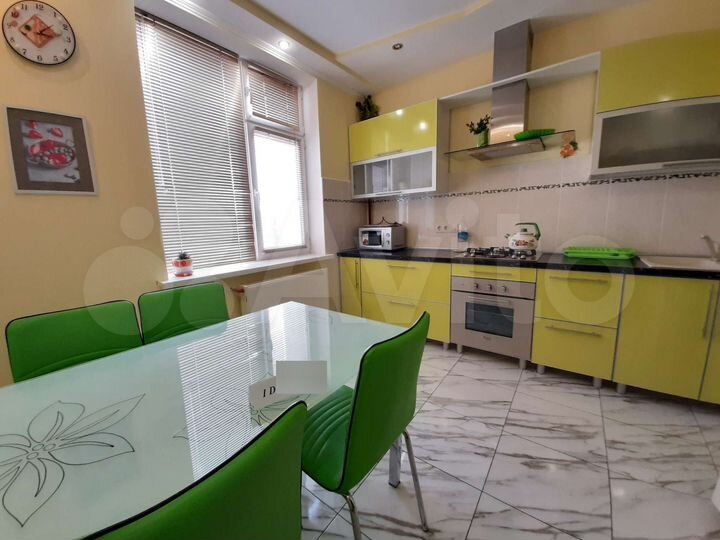 2-к. квартира, 56 м², 2/9 эт.