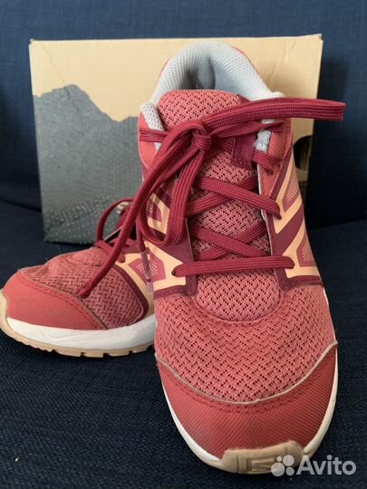 Кроссовки для девочек