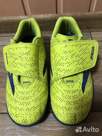 Бутсы футбольные р. 35