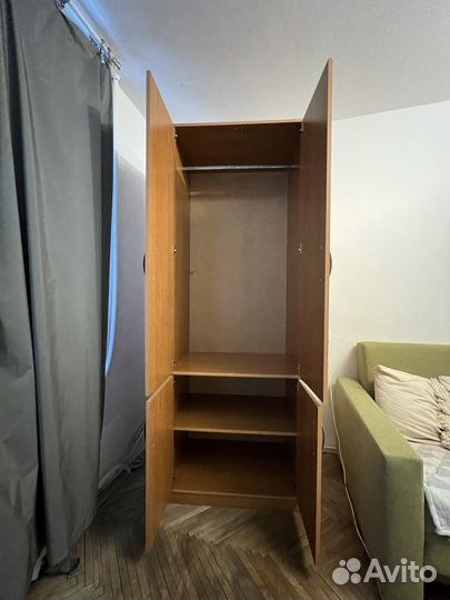 Шкаф распашной для одежды