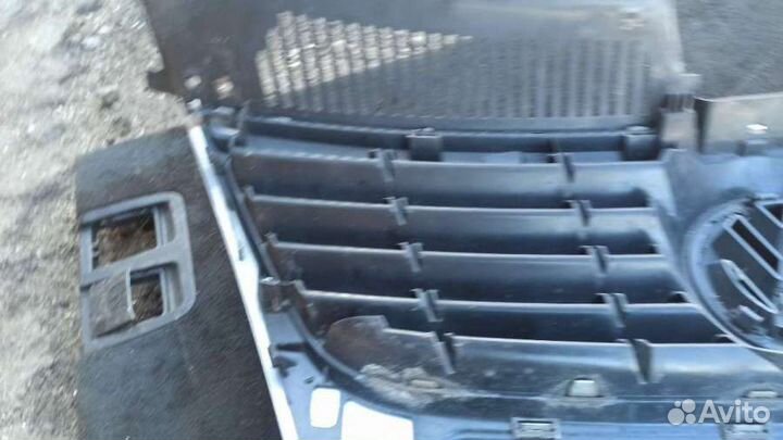 Решетка радиатора для Volkswagen Passat B6