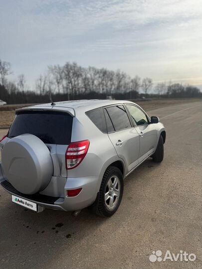 Toyota RAV4 2.0 AT, 2010, 247 000 км