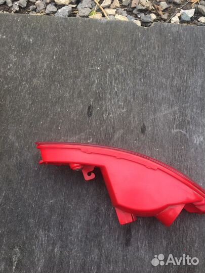 Противотуманный фонарь 2010-2012