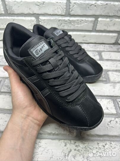 Кроссовки asics onitsuka tiger all black 40-45