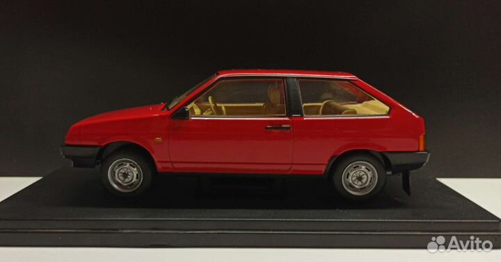 Модель автомобиля ваз 2108 Самара 1:24 Hachette
