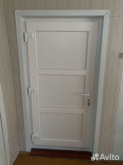 Теплая дверь в часный дом