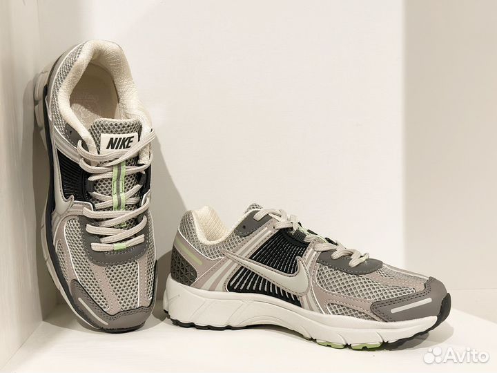 Кроссовки nike