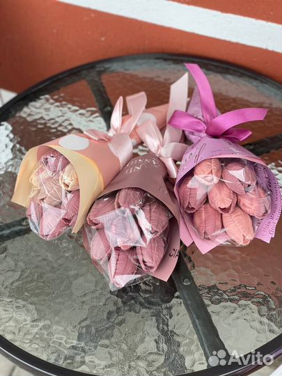 Букет из шоколада подарок на 1 сентября