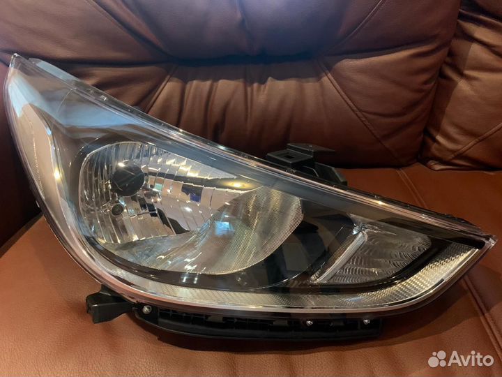 Фара левая правая Hyundai Solaris II с корректором