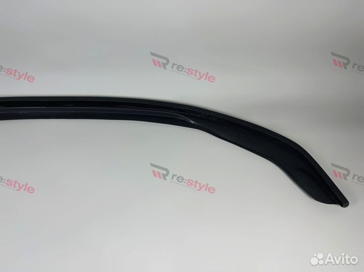 Сплиттер на бампер Lexus IS250