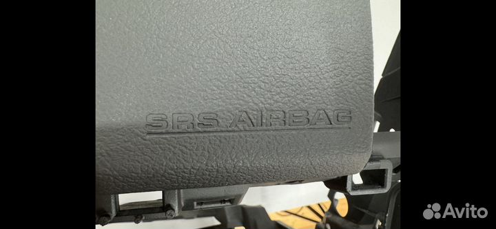 Торпедо панель toyota landcruser 200