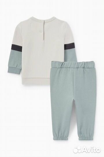 Костюм детский c&a с начесом 62р новый