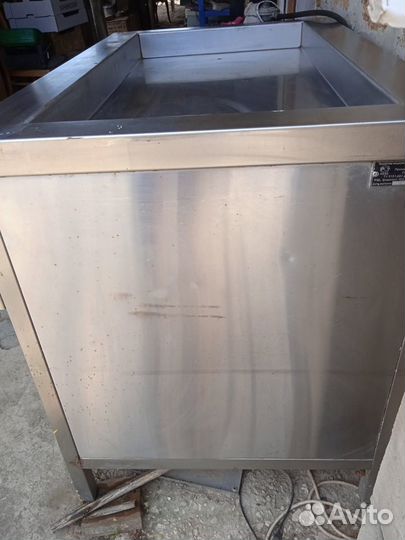 Стол холодильник дана (витрина)