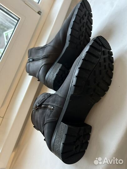 Ботинки женские зимние 39 размера натуральная кожа