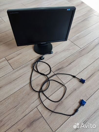 Монитор Samsung SyncMaster 2043bw