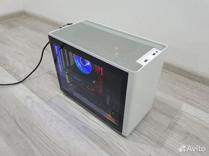 Компьютер Mini-Itx