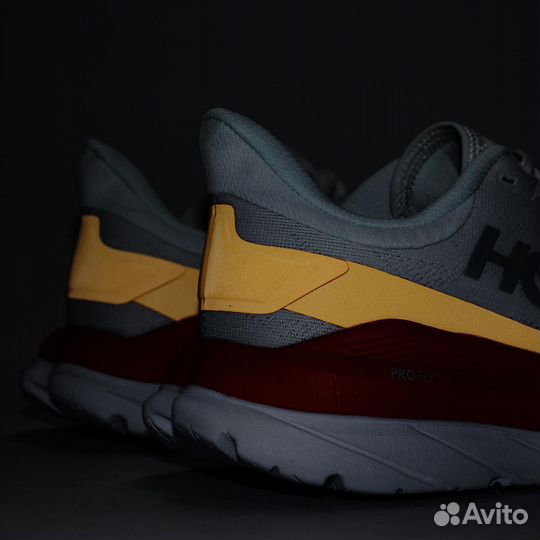 Кроссовки Hoka Mach 4 White Red