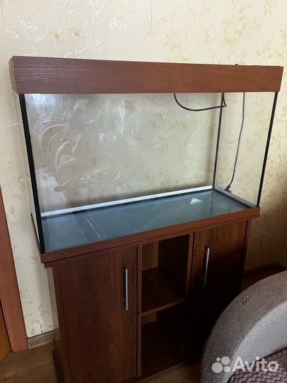 Аквариум с тумбой 175л