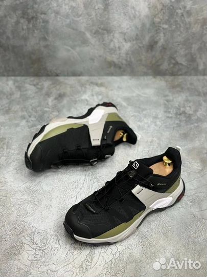 Кроссовки Salomon Gore - Tex