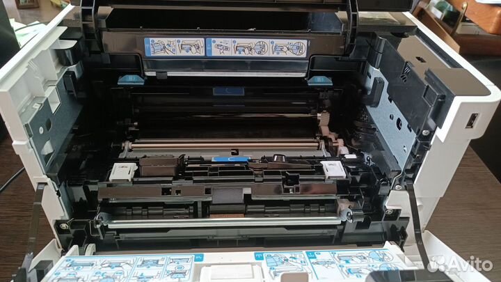 Kyocera P2335d