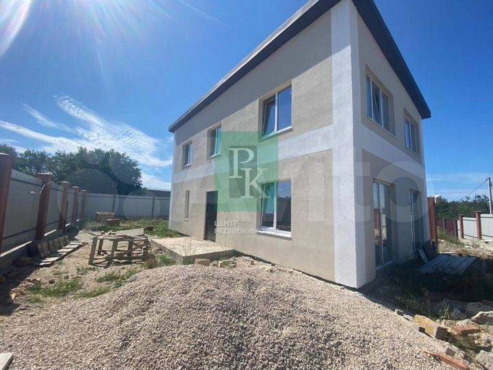 Дом 160 м² на участке 5 сот.