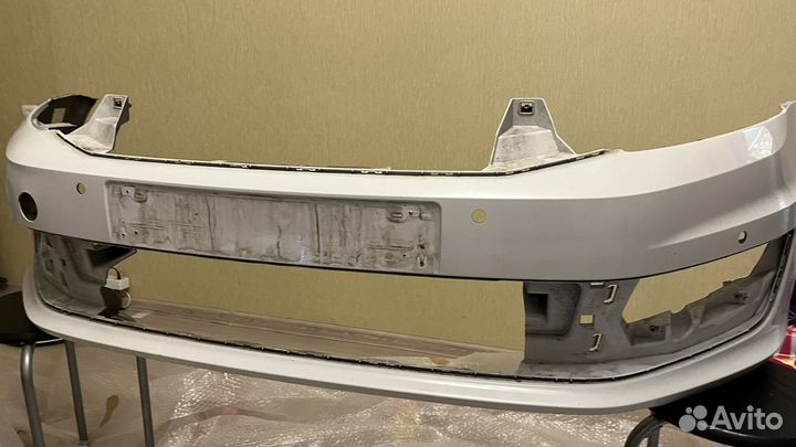 Бампер передний на volkswagen polo под парктроники