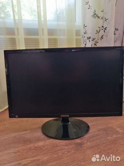Монитор Samsung 24