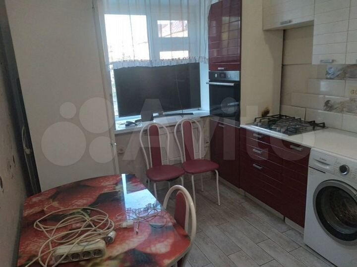 3-к. квартира, 56 м², 3/5 эт.