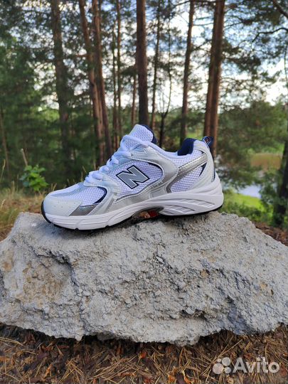 Кроссовки new balance