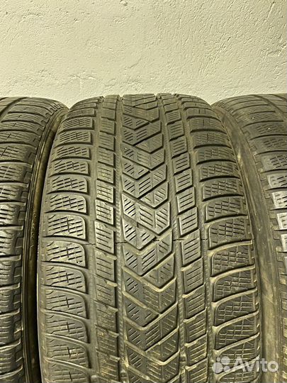 Pirelli Scorpion Winter 285/40 R21 109V