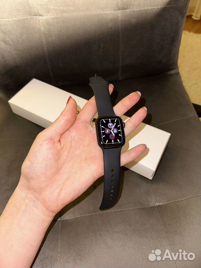 Часы apple watch se 40 mm