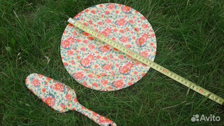 Тортница, баночки под сыпучее, контейнеры для яиц