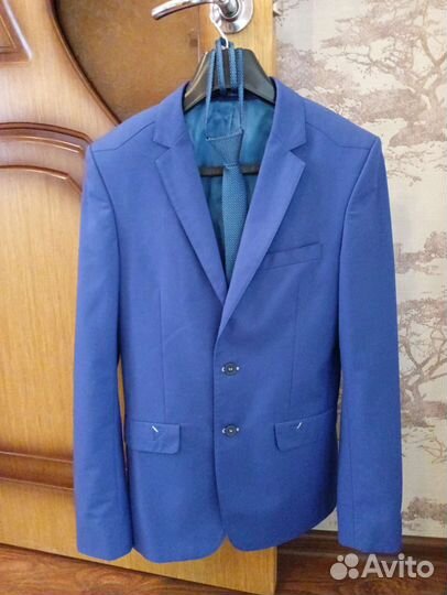Костюм мужской