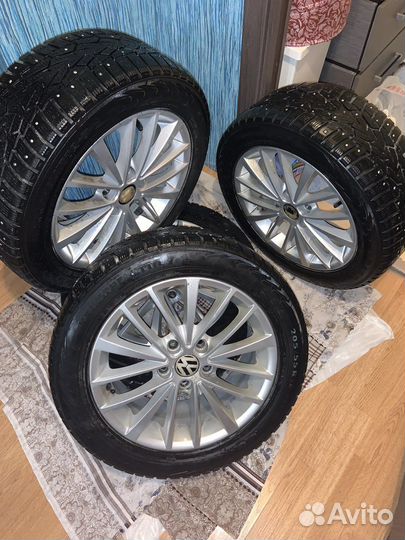 Nokian Tyres Hakkapeliitta 7 205/55 R16 94