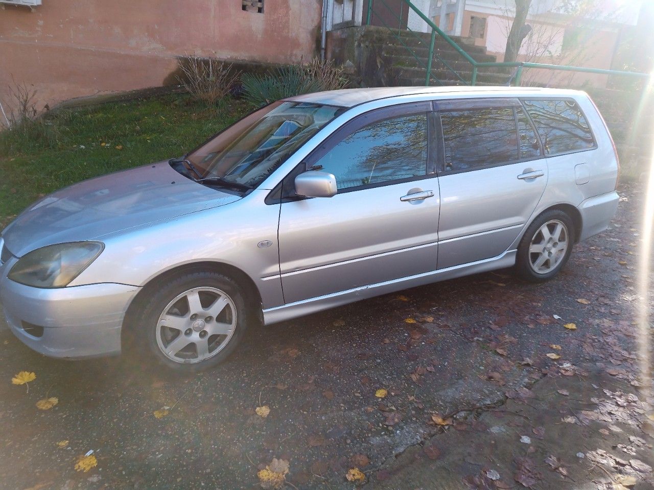Mitsubishi Lancer Cedia: фото владельца