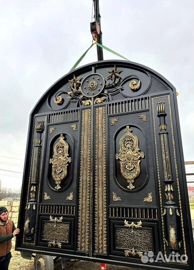 Лофт Ворота в Дербенте