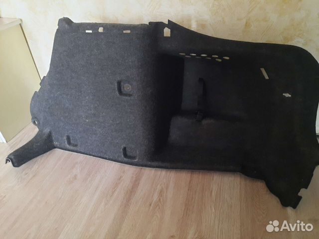 Обшивка багажника правая skoda octavia