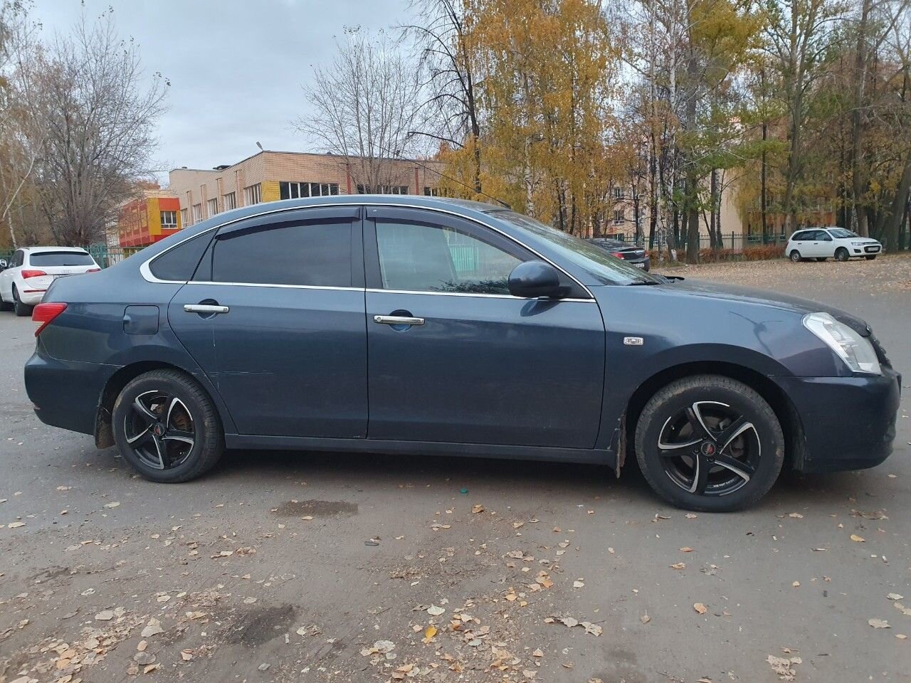 Nissan Almera: фото владельца