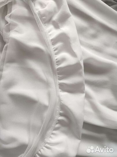 Платье женское белое 44 размера