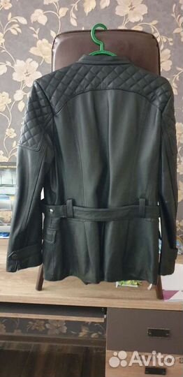 Куртка кожаная женская 48