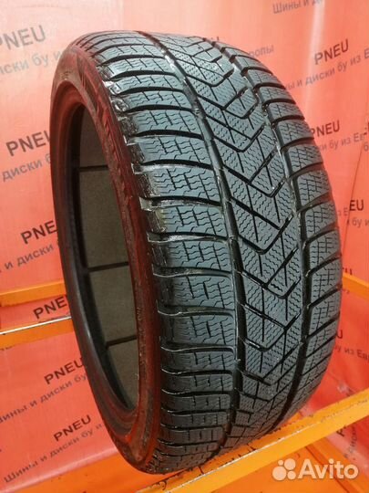 Pirelli Winter Sottozero 3 235/40 R19 96V