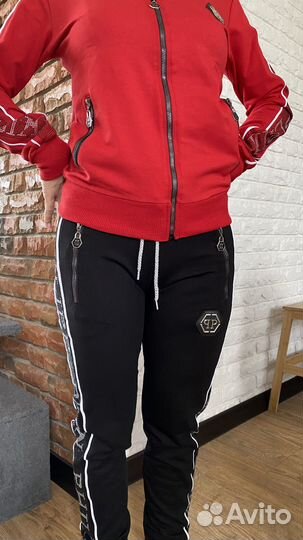 Модный спортивный костюм (красный/ черный)